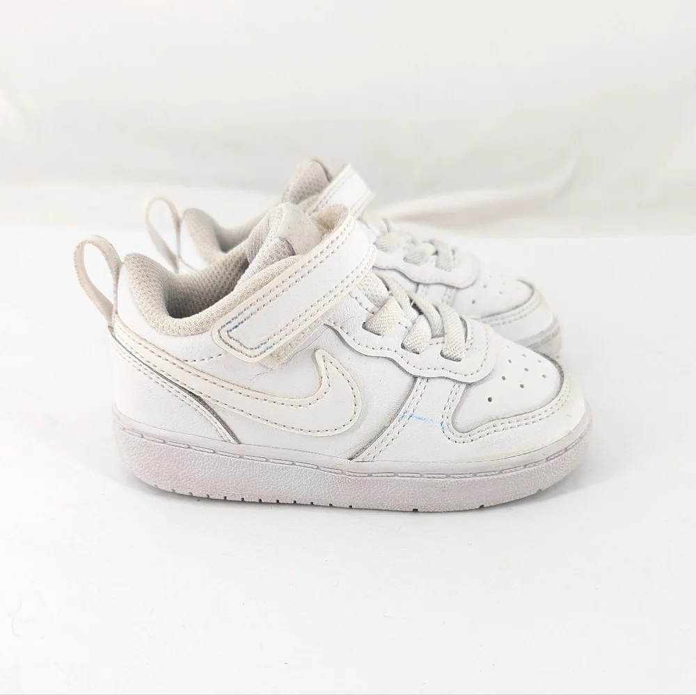 Nike Court Borough Low 2 Triple White Hook And Latch Size 6c - Picture 2 of 8